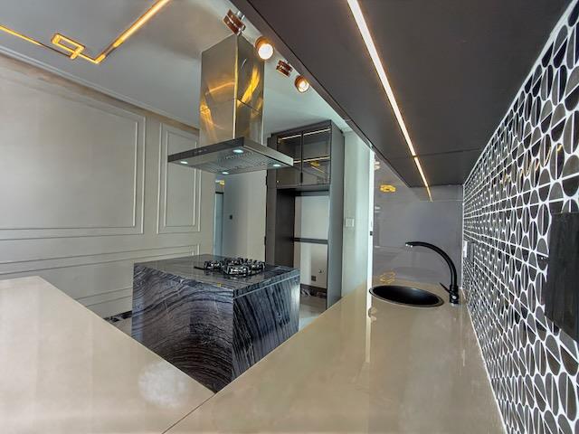 6 Bedroom Property for Sale in Sandown Western Cape